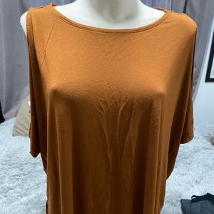 Brown cold shoulder loose fit shirt